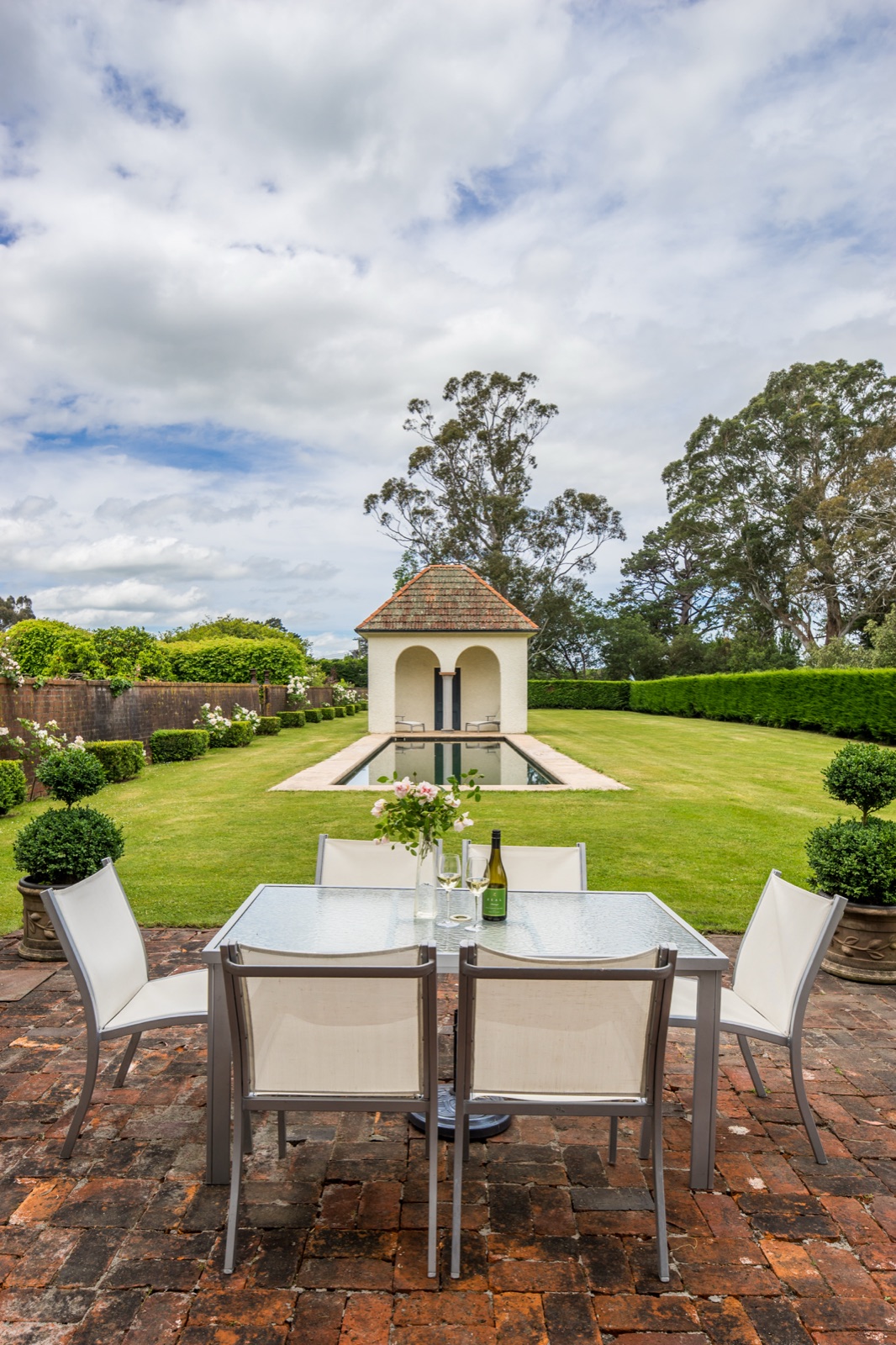 The pool & garden pavilion